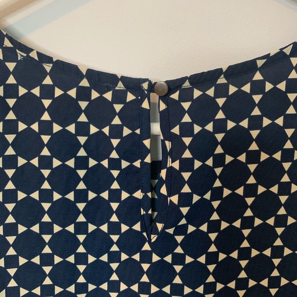 Tank top - Picture 2 of 3